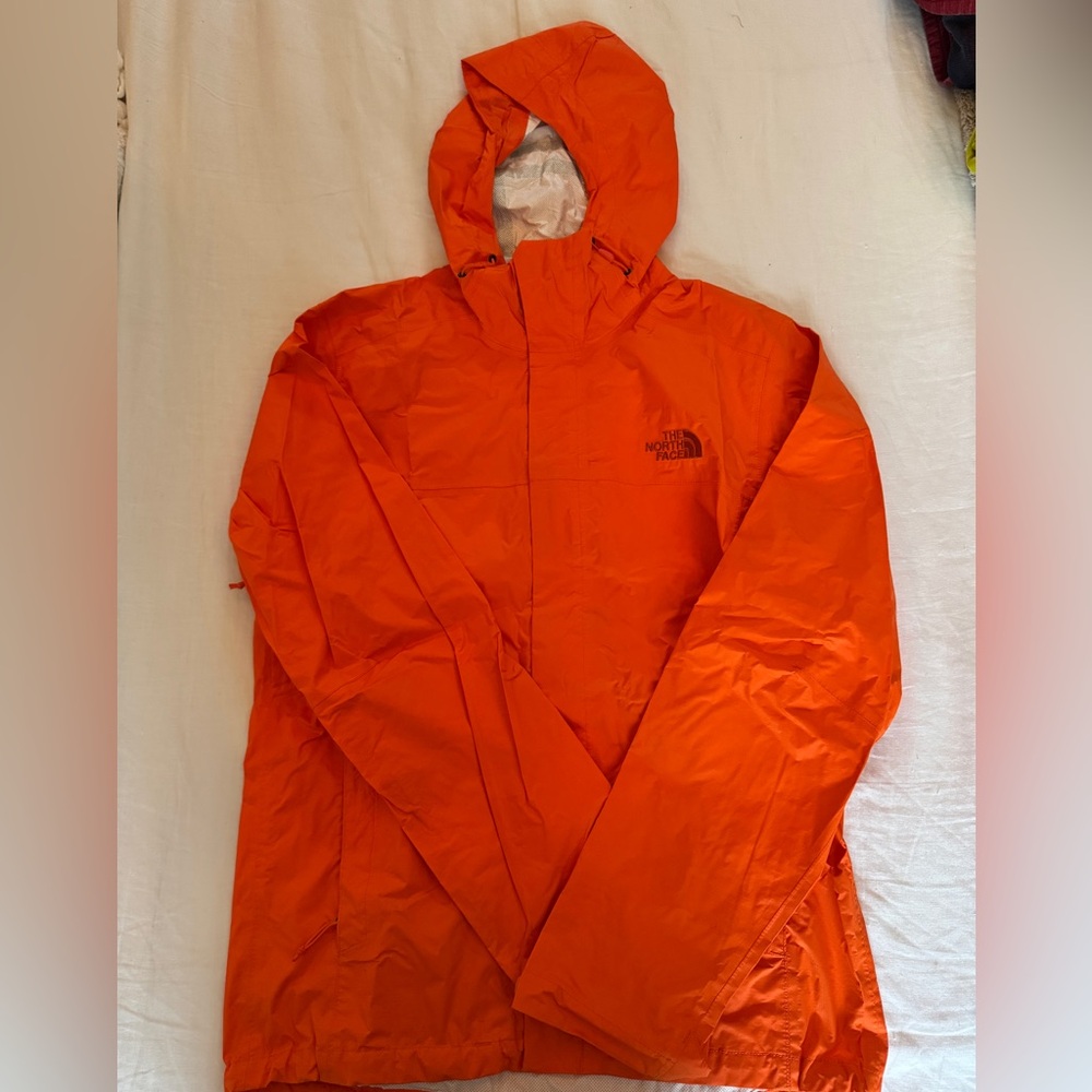The North Face Men's Orange Jacket small
